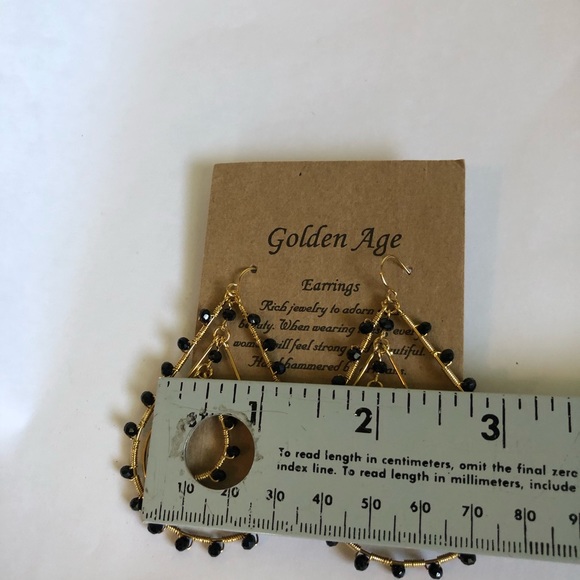 Golden Age Women’s Handscrafted Earrings - Picture 4 of 4